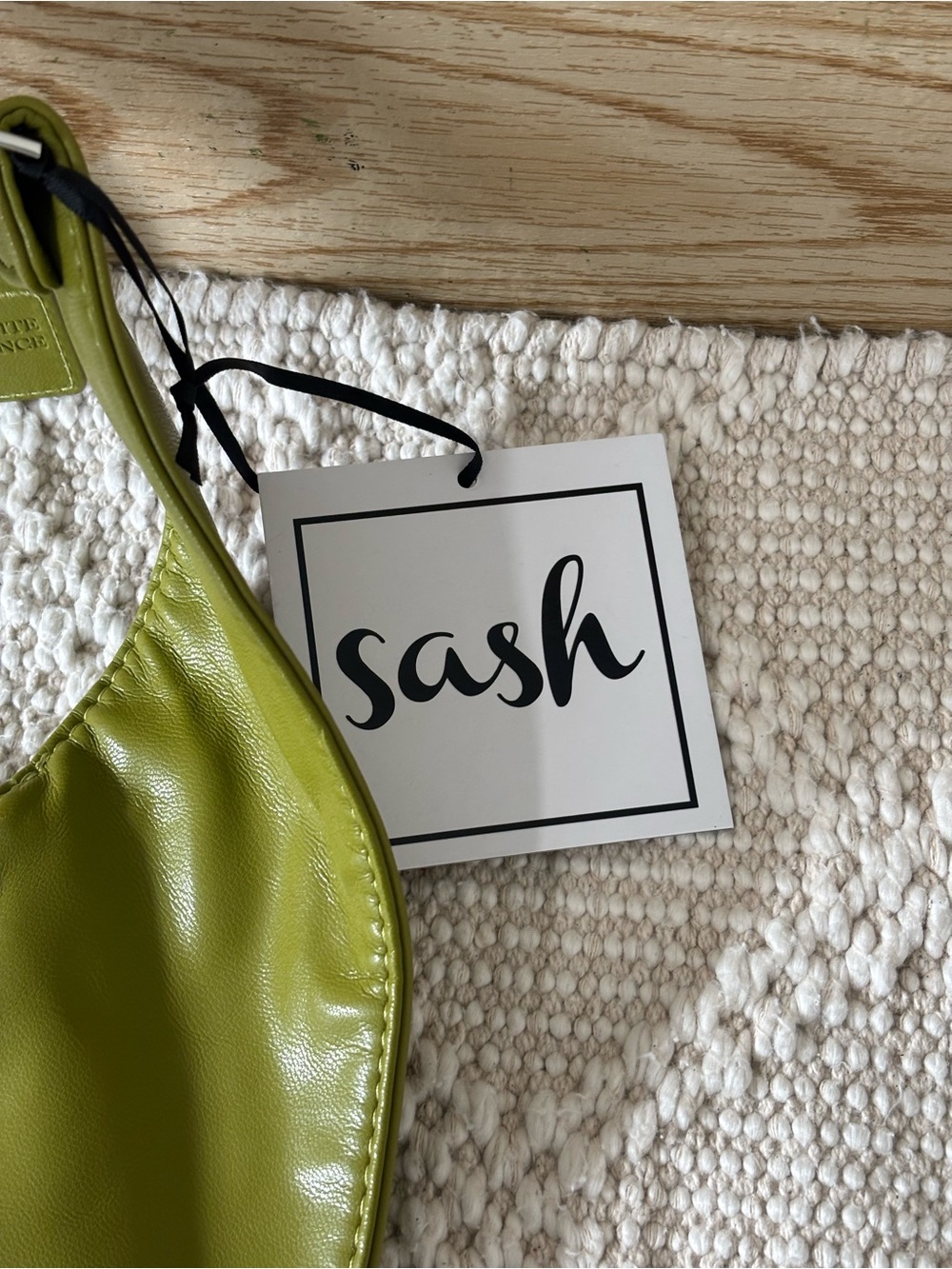 Sash - Picture 3 of 8